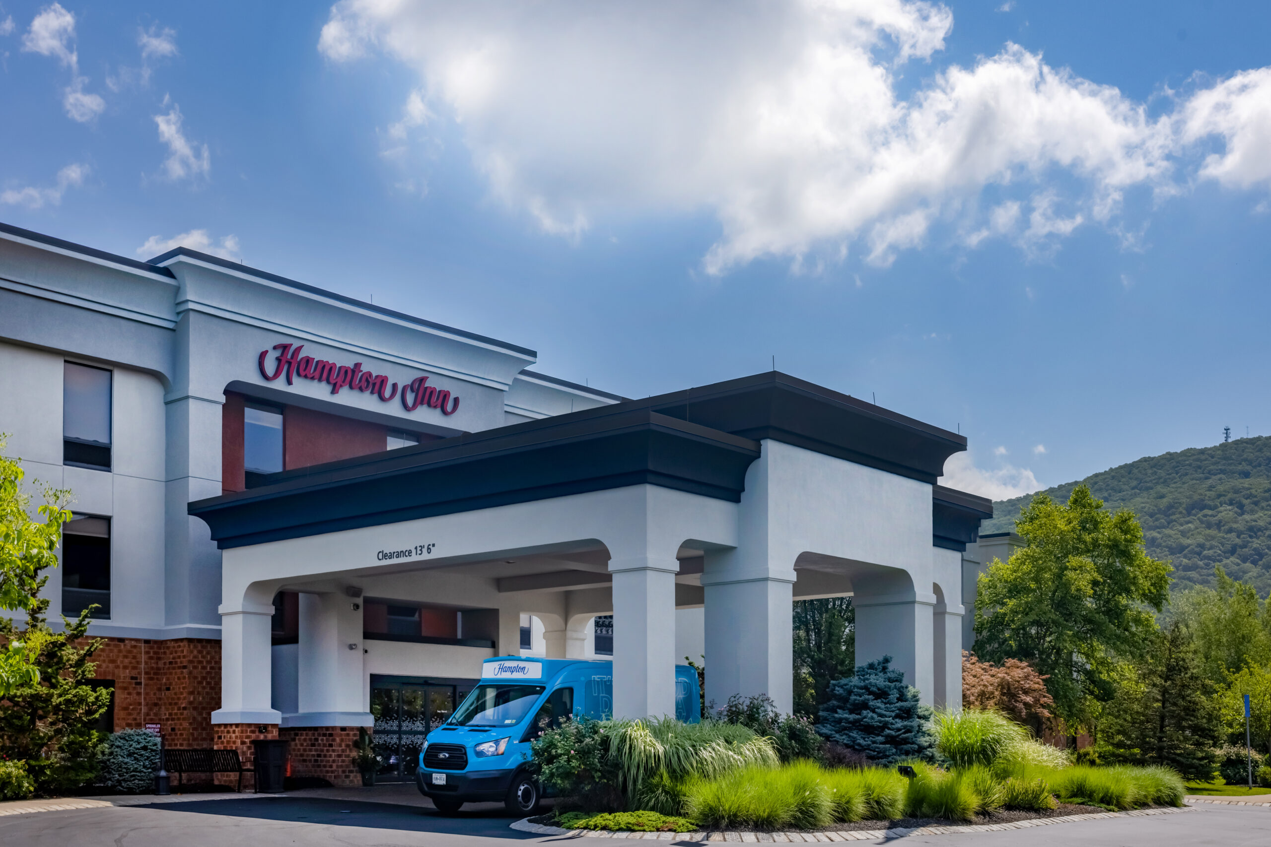 The Hampton Inn Harriman Woodbury Gets a Fresh New Look